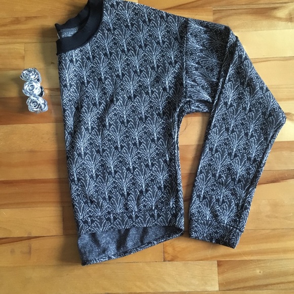 ❄️⛄️Top❄️⛄️ - Picture 2 of 4